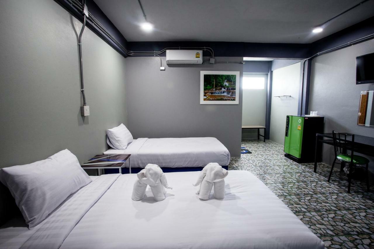 Baan Chang Hotel & Coffee House Tak Exterior foto